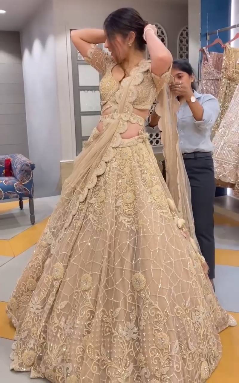 Georgette Wedding Wear Cream Lehenga Choli